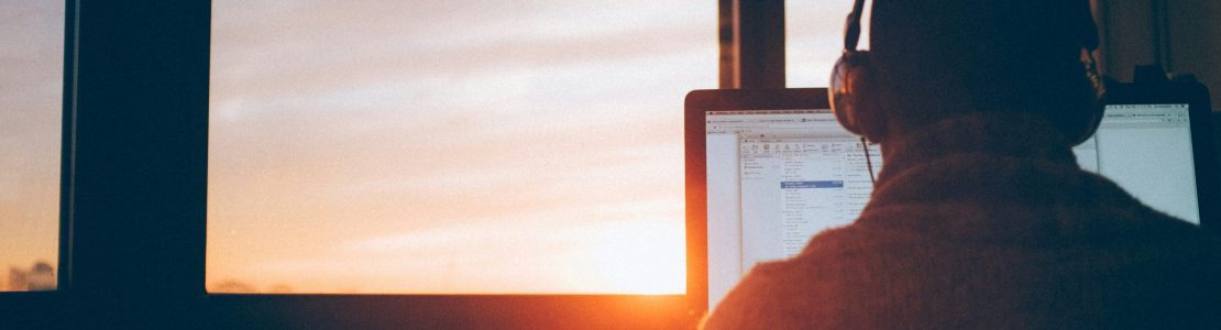 simon-abrams-k_T9Zj3SE8k-unsplash